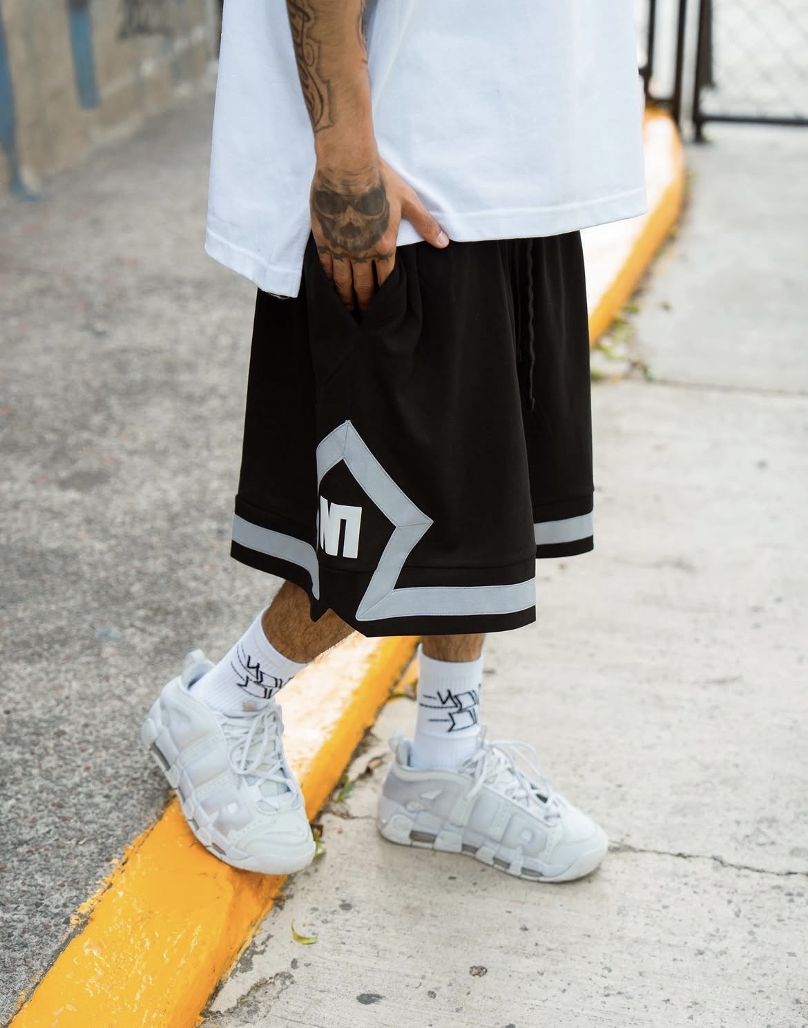 madexlacalee_sidelogo_shorts_black